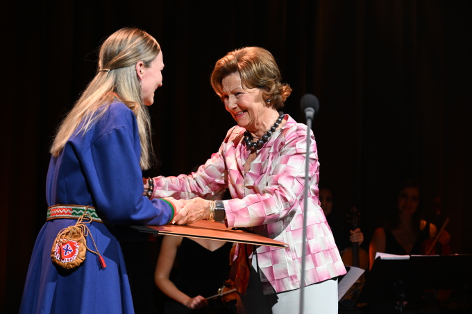 Meerke Vekterli received the QSPA Inspirational Award. Photo: Sven Gj. Gjeruldsen, The Royal Court